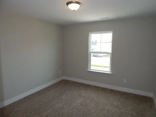 $1,600 | 401 Bee Cove Way, Pendleton, SC 29670