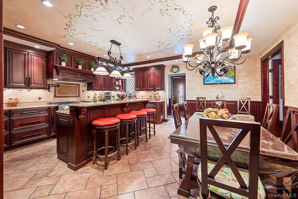 4 Point Crescent Queens, NY 11357 - Photo 12 of 39