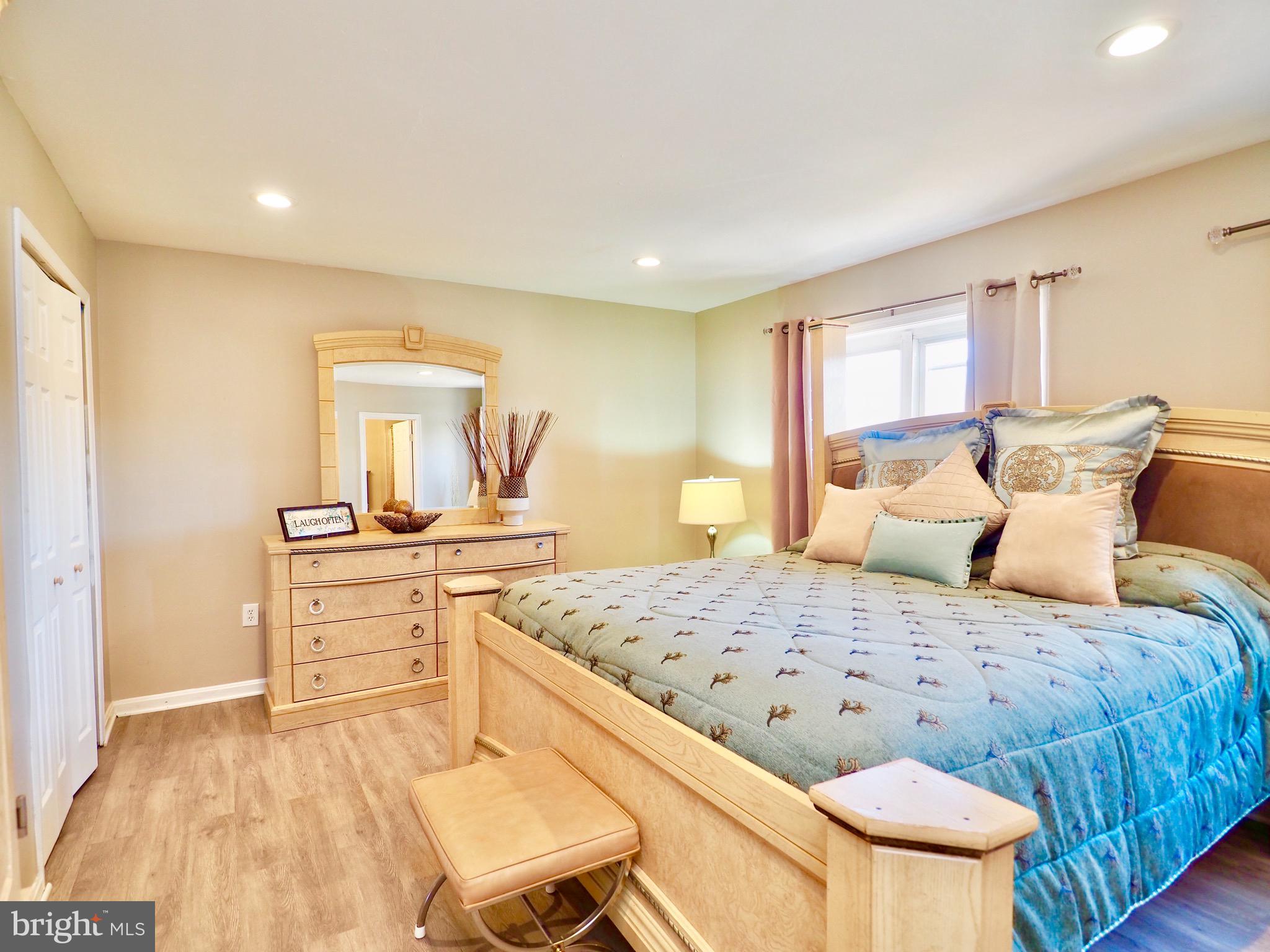 8480 Stonewall Road Manassas, VA 20110 - Photo 12 of 16 Gallery Image 12