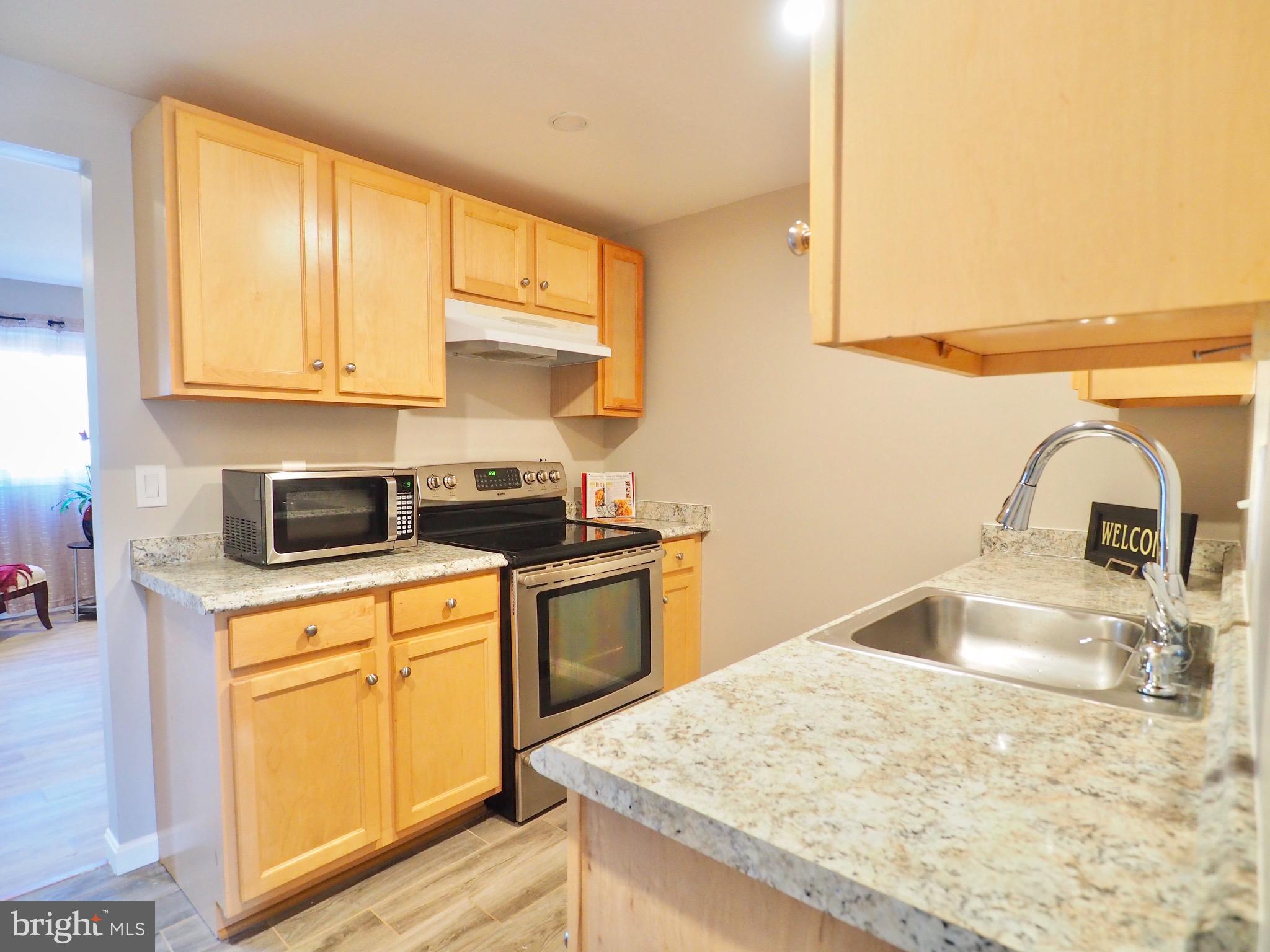 8480 Stonewall Road Manassas, VA 20110 - Photo 4 of 16 Gallery Image 4