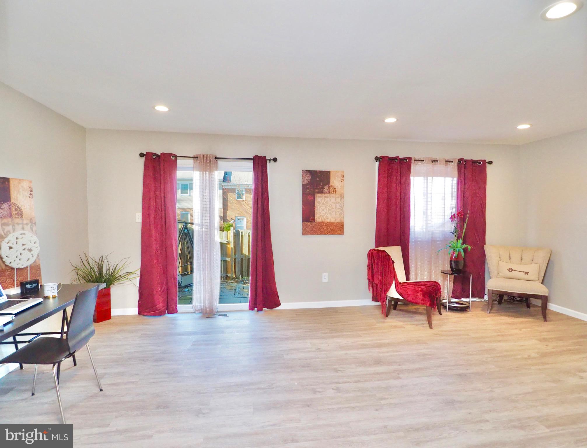 8480 Stonewall Road Manassas, VA 20110 - Photo 7 of 16 Gallery Image 7