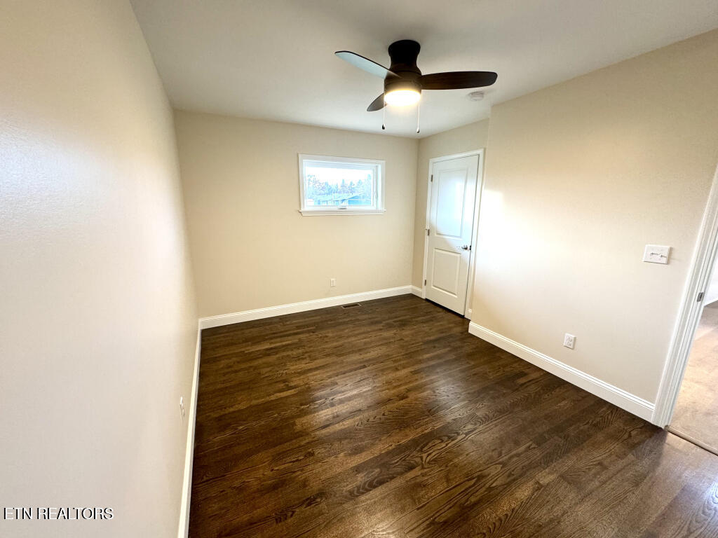 250 Silver Lake Road Church Hill, TN 37642 - Photo 15 of 28 250-Silver-Lake-Road-16
