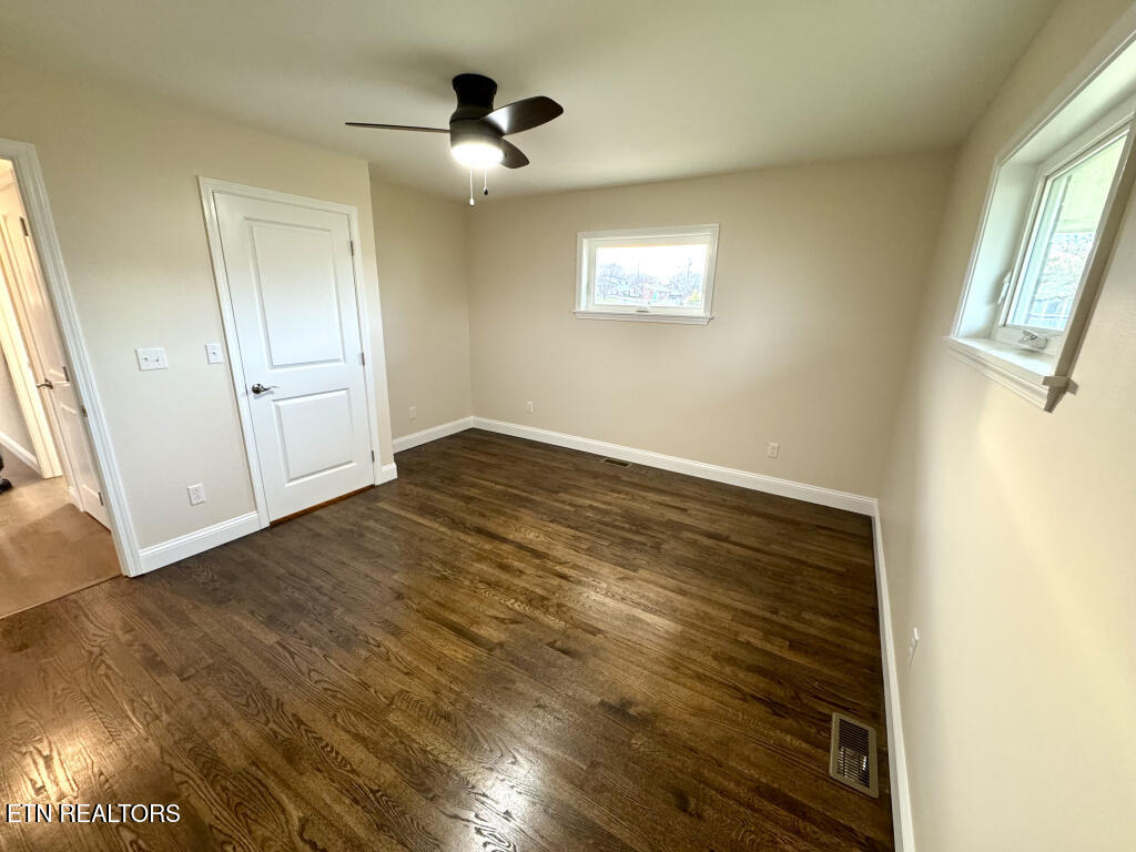 250 Silver Lake Road Church Hill, TN 37642 - Photo 20 of 28 250-Silver-Lake-Road-21