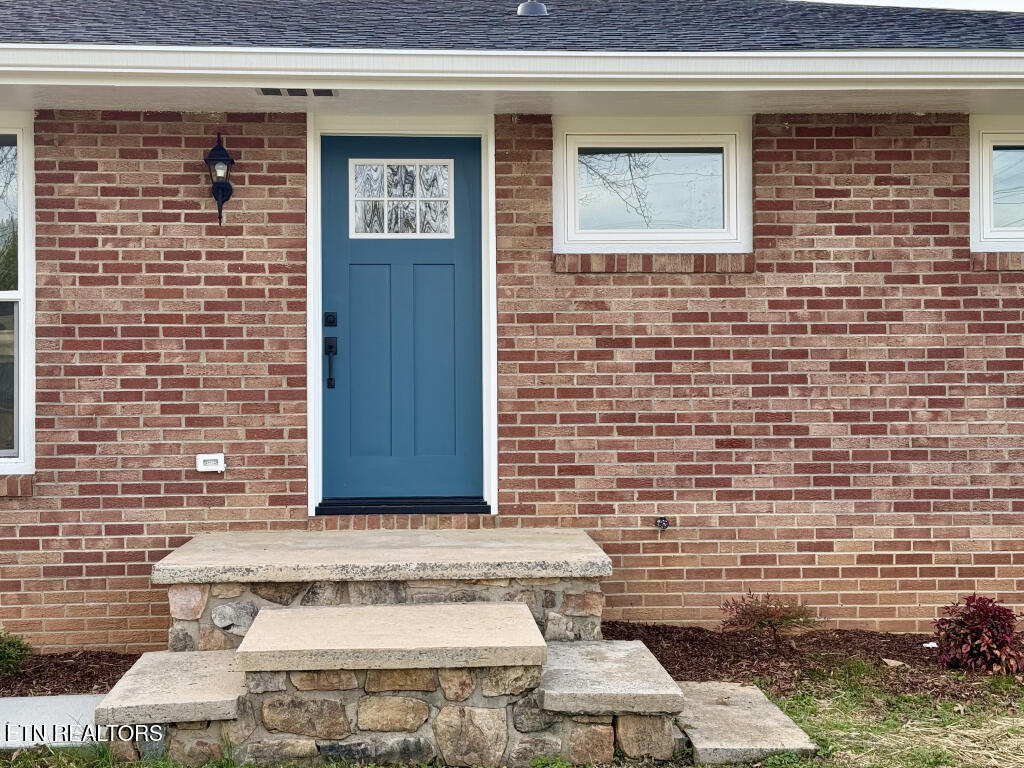 250 Silver Lake Road Church Hill, TN 37642 - Photo 7 of 28 250-Silver-Lake-Road-06