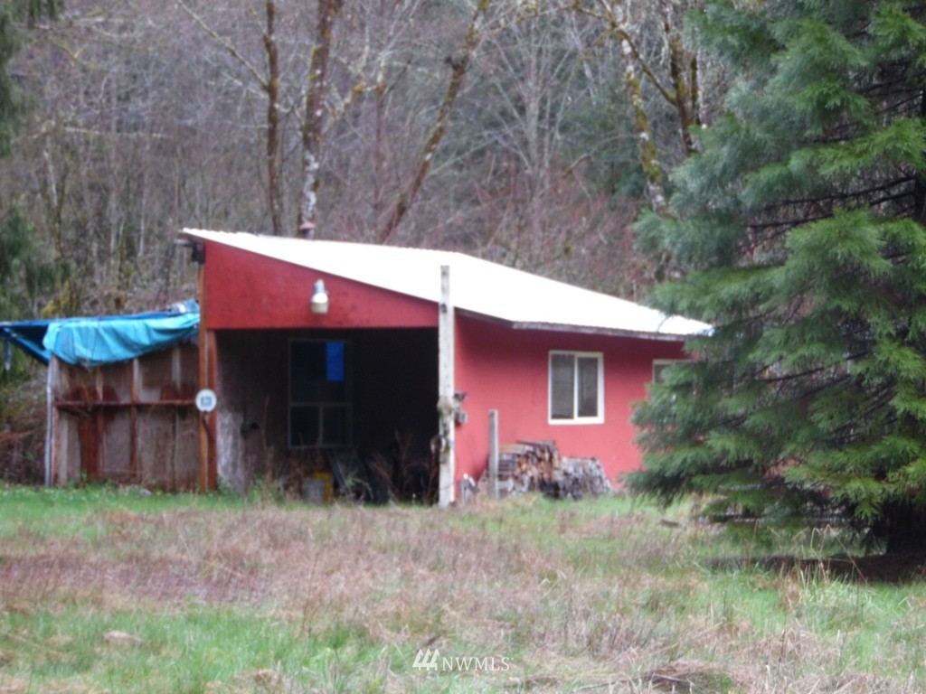1011-7 Peters Road Randle, WA 98377 - Photo 5 of 12 Gallery Image 5