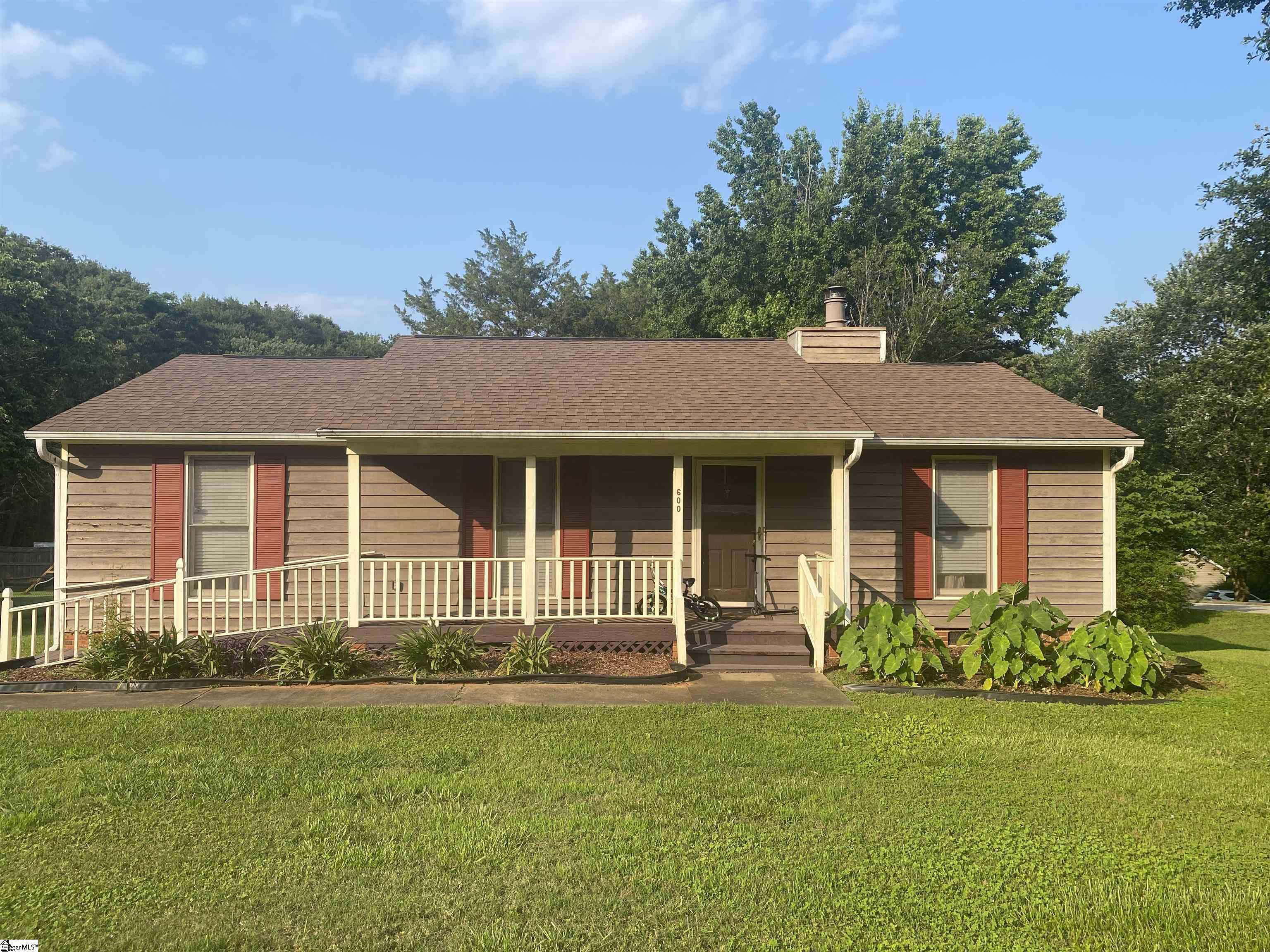600 Holland Road Simpsonville, SC 29681 - Photo 1 of 12 Gallery Image 1