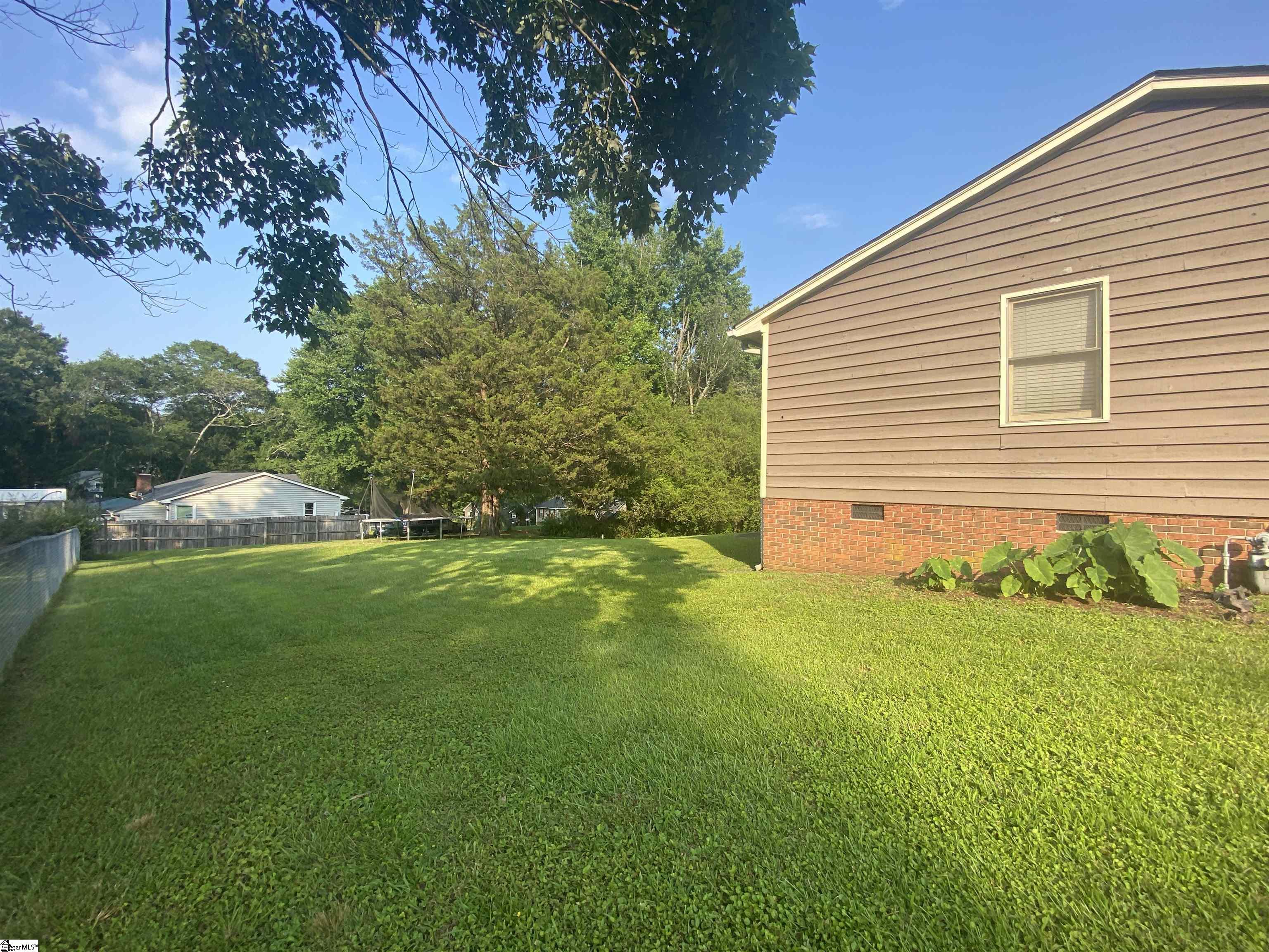 600 Holland Road Simpsonville, SC 29681 - Photo 6 of 12 Gallery Image 6