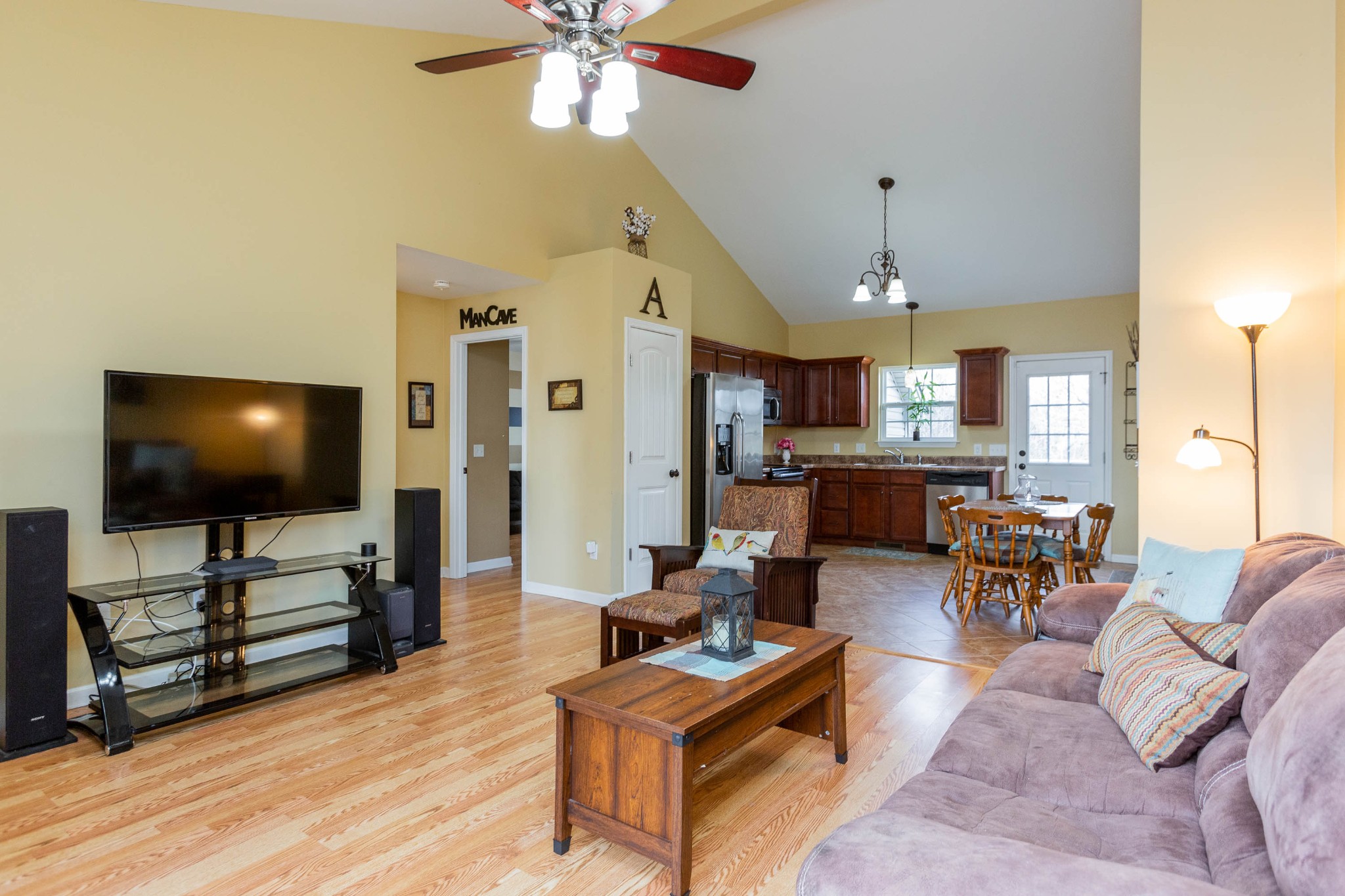 132 Filly Lane Springfield, TN 37172 - Photo 8 of 24 Gallery Image 8