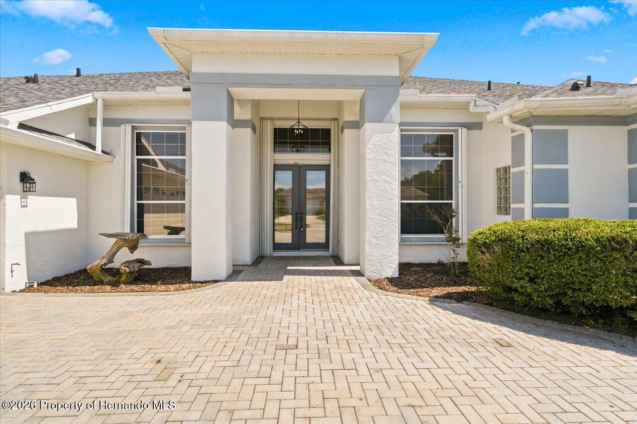 8402 Maybelle Drive Weeki Wachee, FL 34613 - Photo 6 of 78