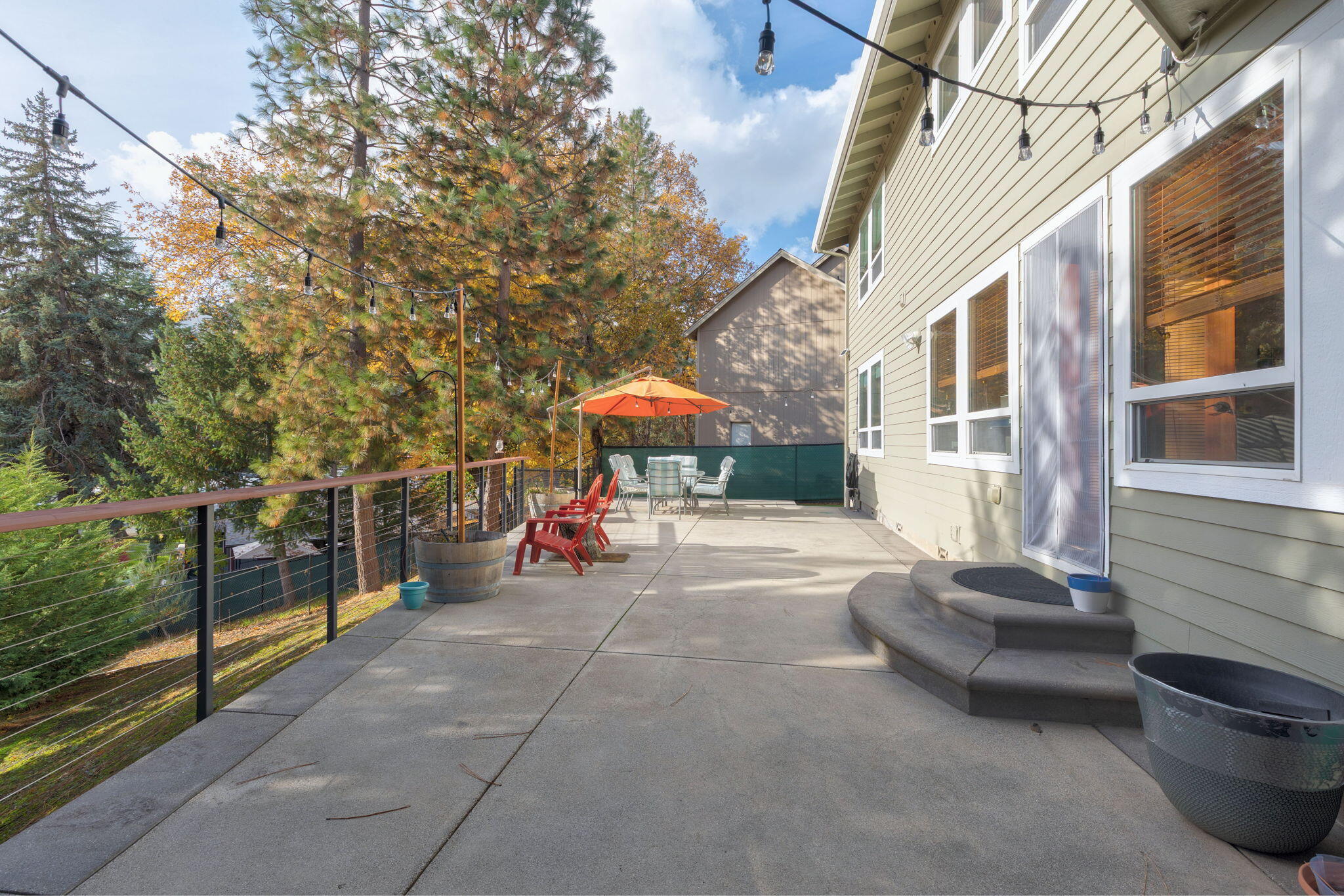 101 Cedar Ridge Terrace Rogue River, OR 97537 - Photo 33 of 36 Downstairs Patio
