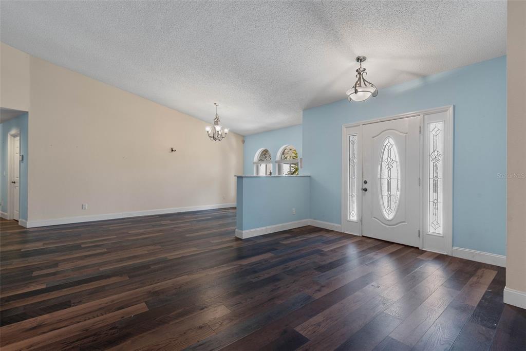 21 Fulton Place Palm Coast, FL 32137 - Photo 4 of 47