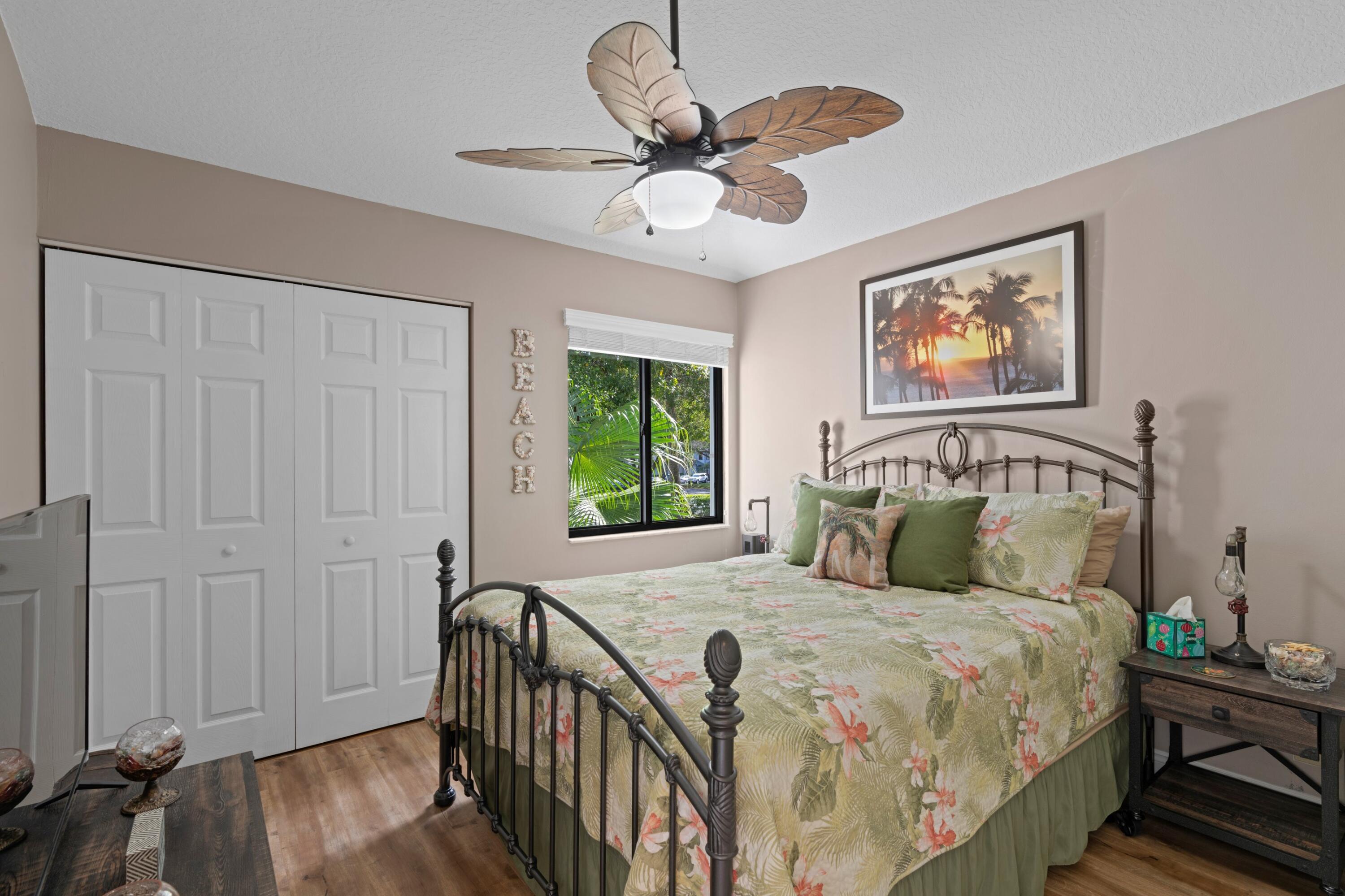 805 Harbour Pointe Way Greenacres, FL 33413 - Photo 20 of 27 DSC09269.jpg-SMALL
