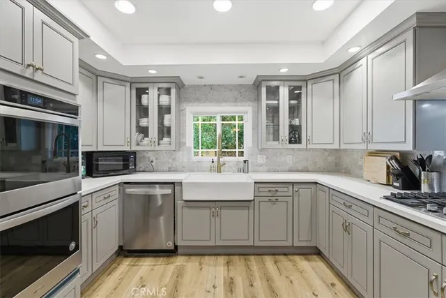 $1,250,000 | 11413 Etiwanda Avenue, Porter Ranch, CA 91326