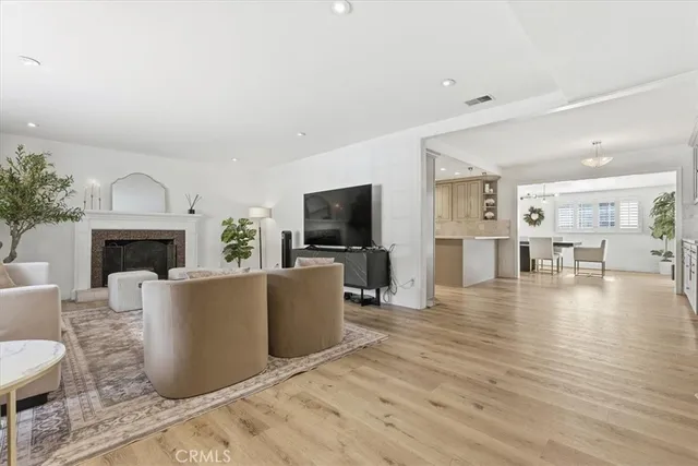 $1,250,000 | 11413 Etiwanda Avenue, Porter Ranch, CA 91326