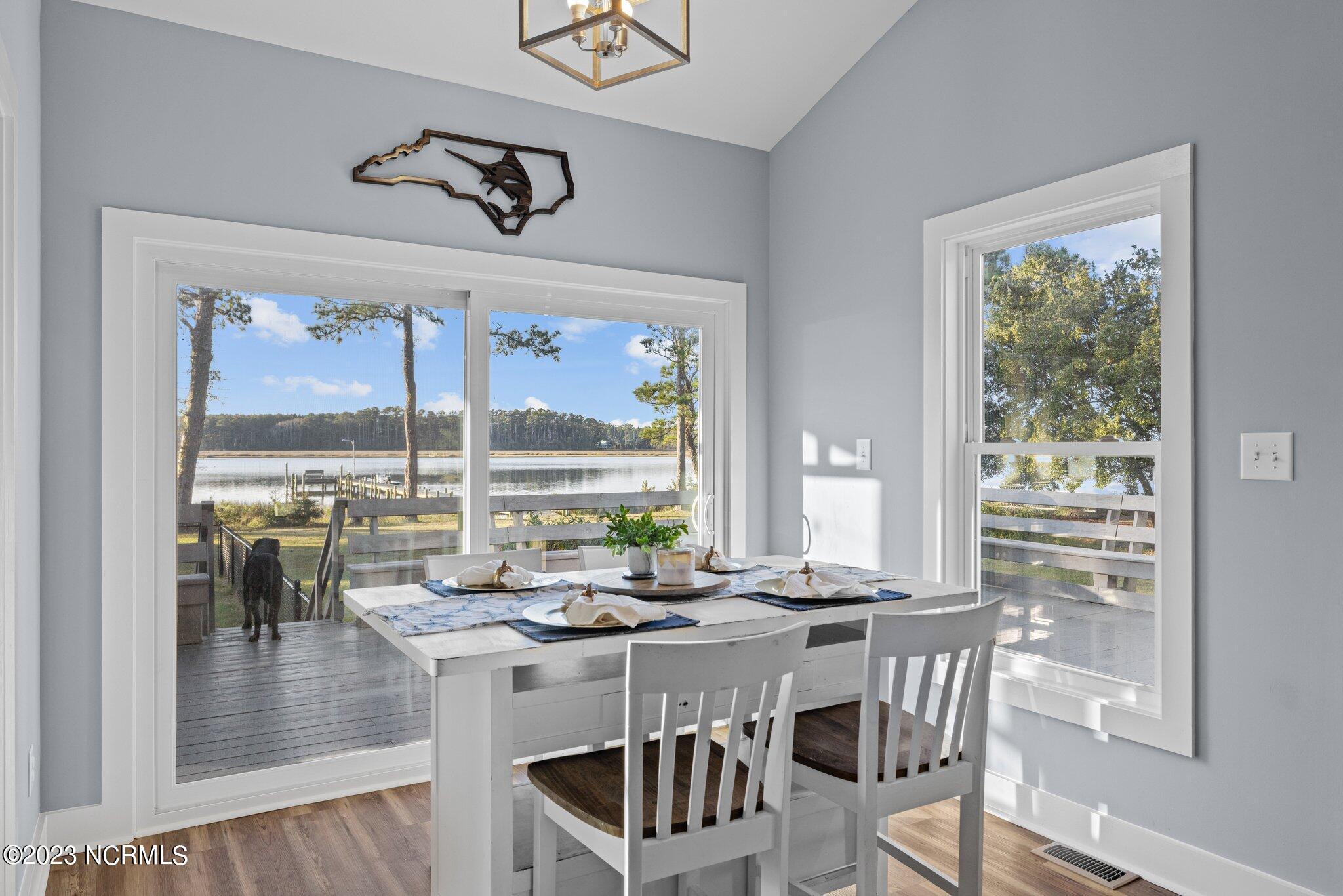 403 Pelican Harbor Road Beaufort, NC 28516 - Photo 19 of 41 17-web-or-mls-590A3663 (1)