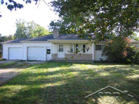 1091 South Huron Road Kawkawlin, MI 48631 - Photo 2 of 4 20036853-1.JPG