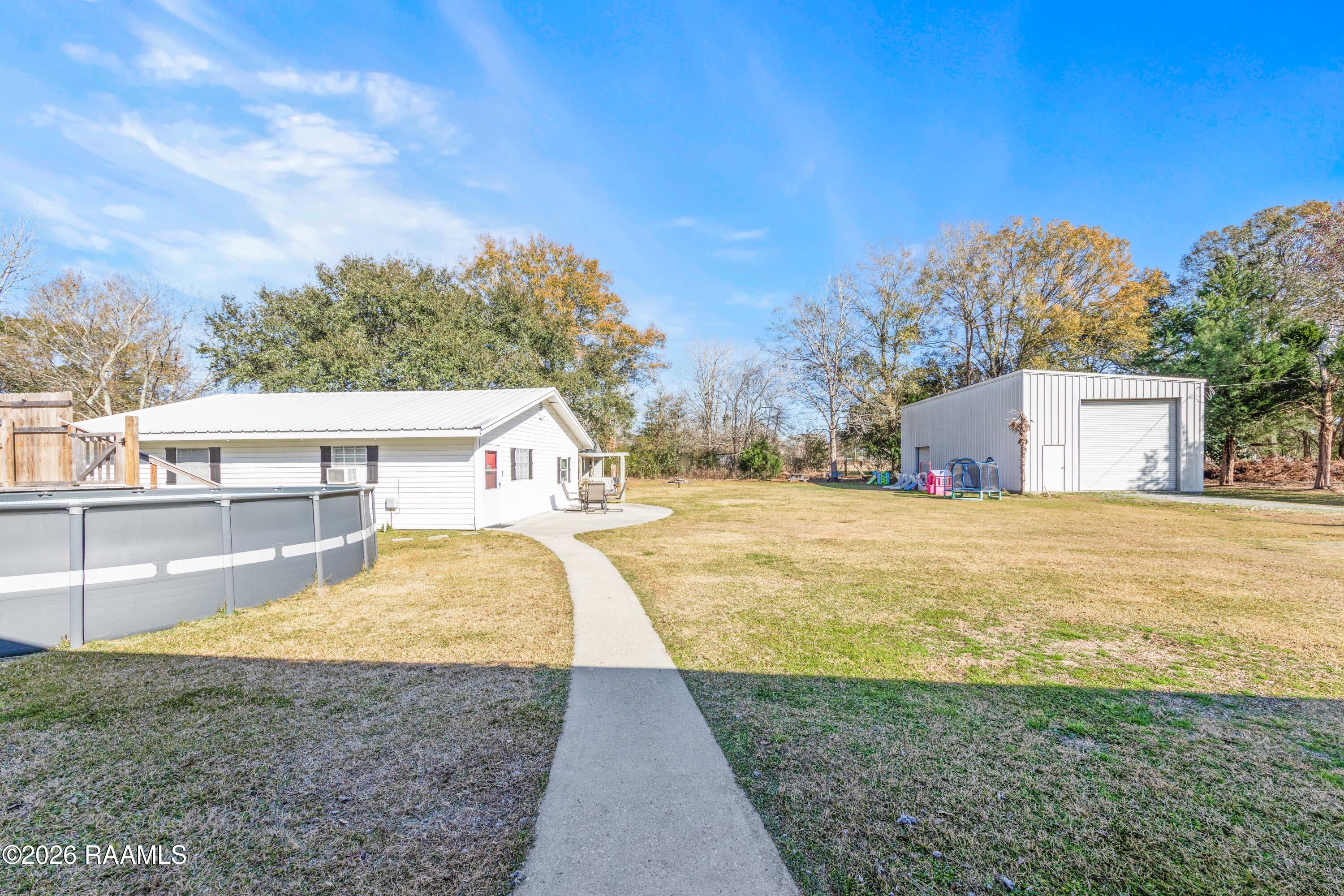 4401 Leonce Theriot Road New Iberia, LA 70560 - Photo 32 of 38 4410LeonceTrahan-11