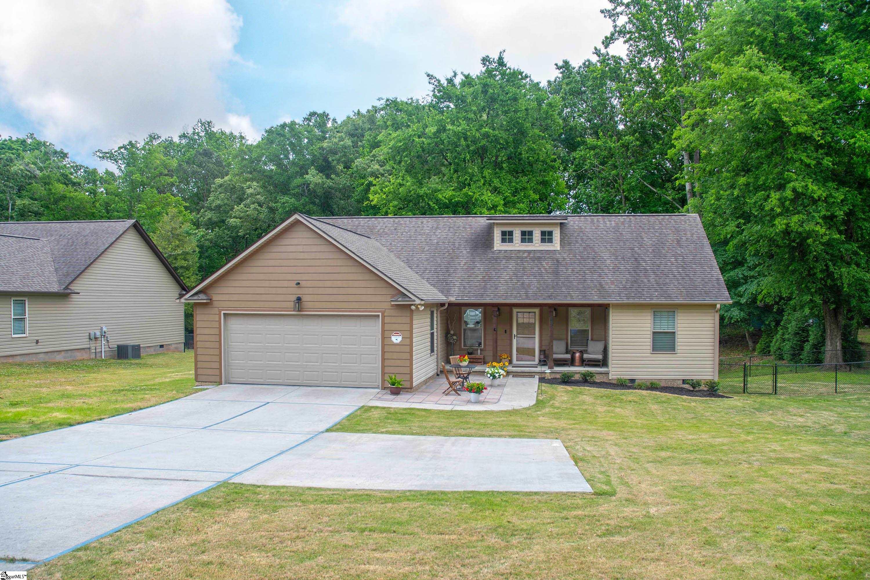 834 Conneross Road Townville, SC 29689 - Photo 1 of 50 Gallery Image 1
