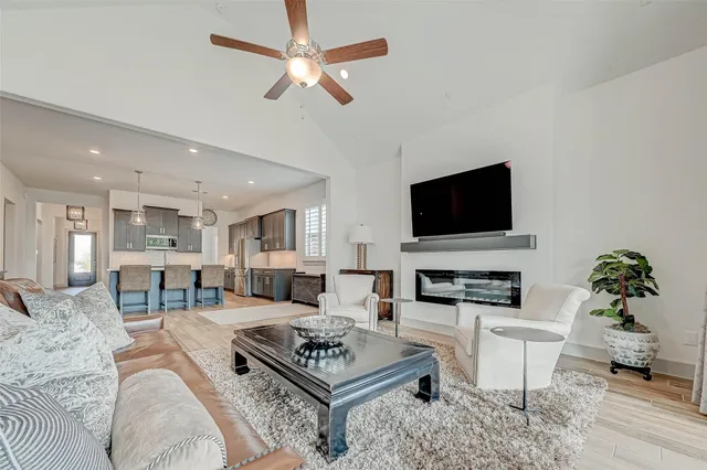 $4,200 | 24918 Flint Lake Drive, Tomball, TX 77375