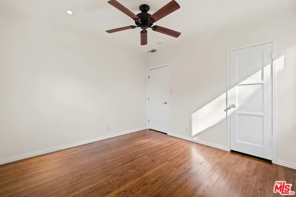 $6,350 | 4530 Bakman Avenue, North Hollywood, CA 91602
