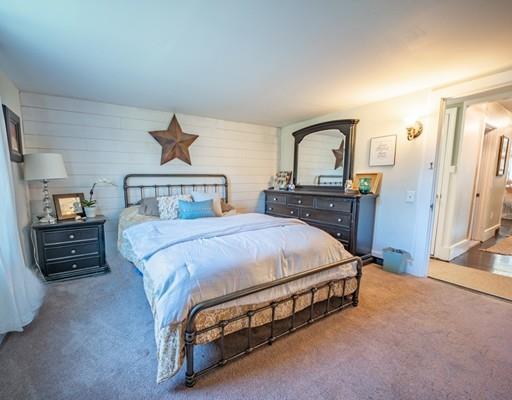 577 Pleasant Street Franklin, MA 02038 - Photo 15 of 41 Gallery Image 15