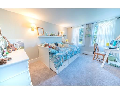 577 Pleasant Street Franklin, MA 02038 - Photo 17 of 41 Gallery Image 17