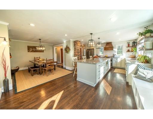 577 Pleasant Street Franklin, MA 02038 - Photo 4 of 41 Gallery Image 4