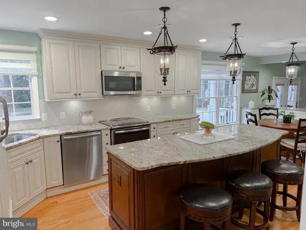 $570,000 | 21749 Pinehurst Court, Leonardtown, MD 20650