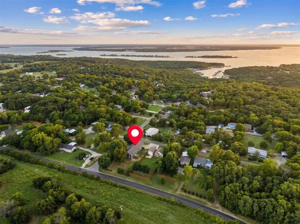 $555,000 | 34 Cambridge Drive, Pottsboro, TX 75076