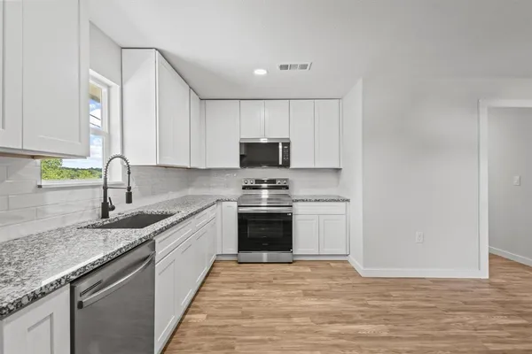 $555,000 | 34 Cambridge Drive, Pottsboro, TX 75076