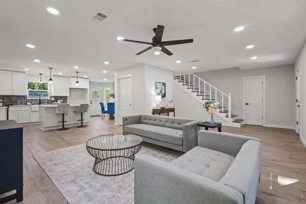 $574,000 | 34 Cambridge Drive, Pottsboro, TX 75076