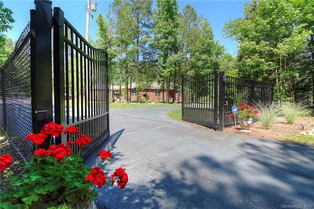 1700 Union Road Matthews, NC 28104 - Photo 1 of 24 Gallery Image 1