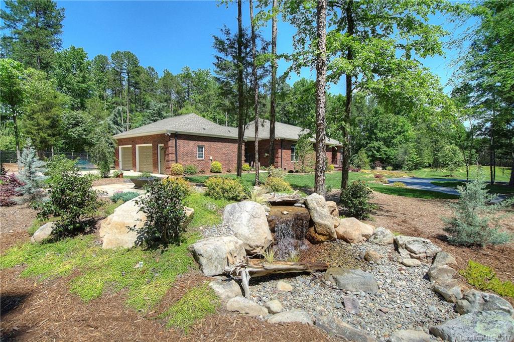1700 Union Road Matthews, NC 28104 - Photo 3 of 24 Gallery Image 3