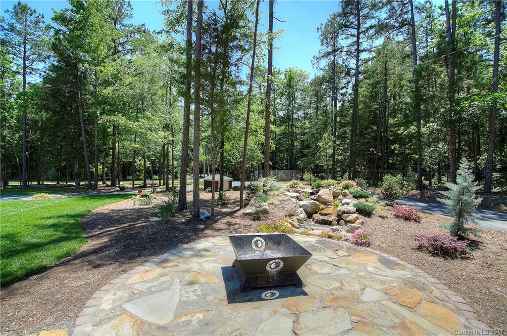1700 Union Road Matthews, NC 28104 - Photo 4 of 24 Gallery Image 4