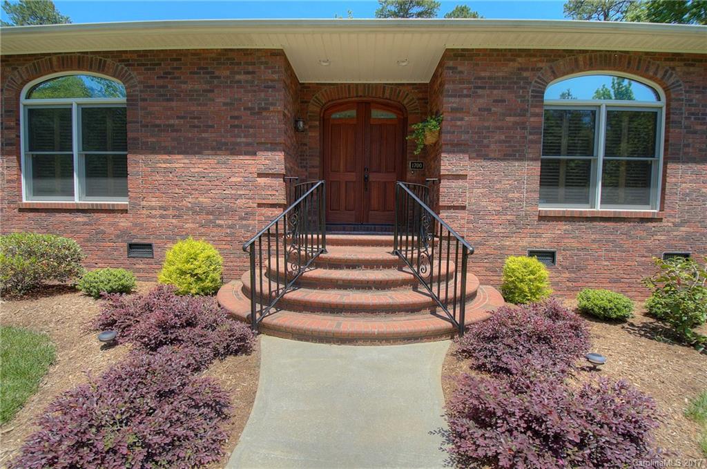 1700 Union Road Matthews, NC 28104 - Photo 7 of 24 Gallery Image 7