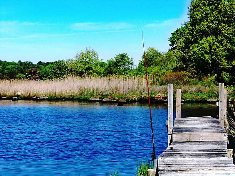 33 Watch Hill Road Westerly, RI 02891 - Photo 8 of 23 Exterior Front.