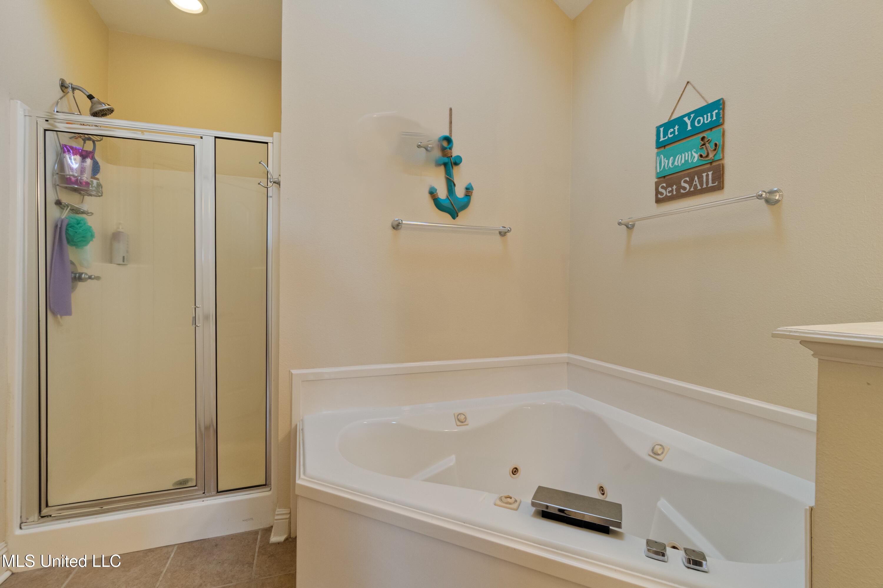 10 Apache Drive Picayune, MS 39466 - Photo 14 of 33 10_Apache_Dr-19