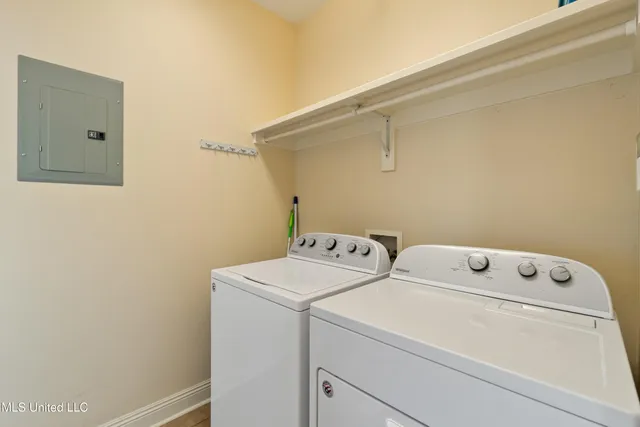 $250,000 | 10 Apache Drive, Picayune, MS 39466