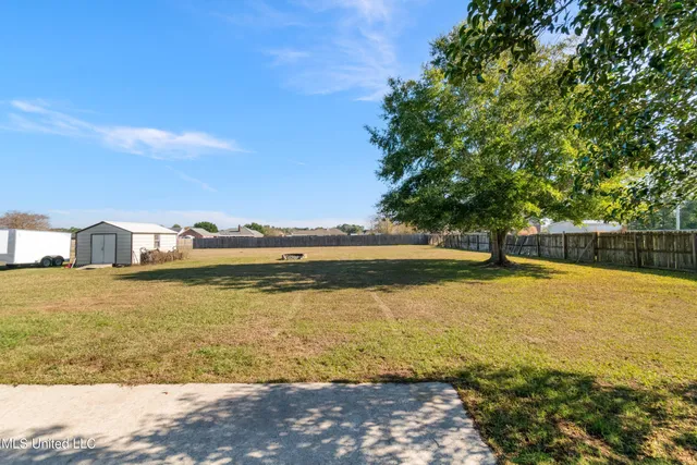 $250,000 | 10 Apache Drive, Picayune, MS 39466