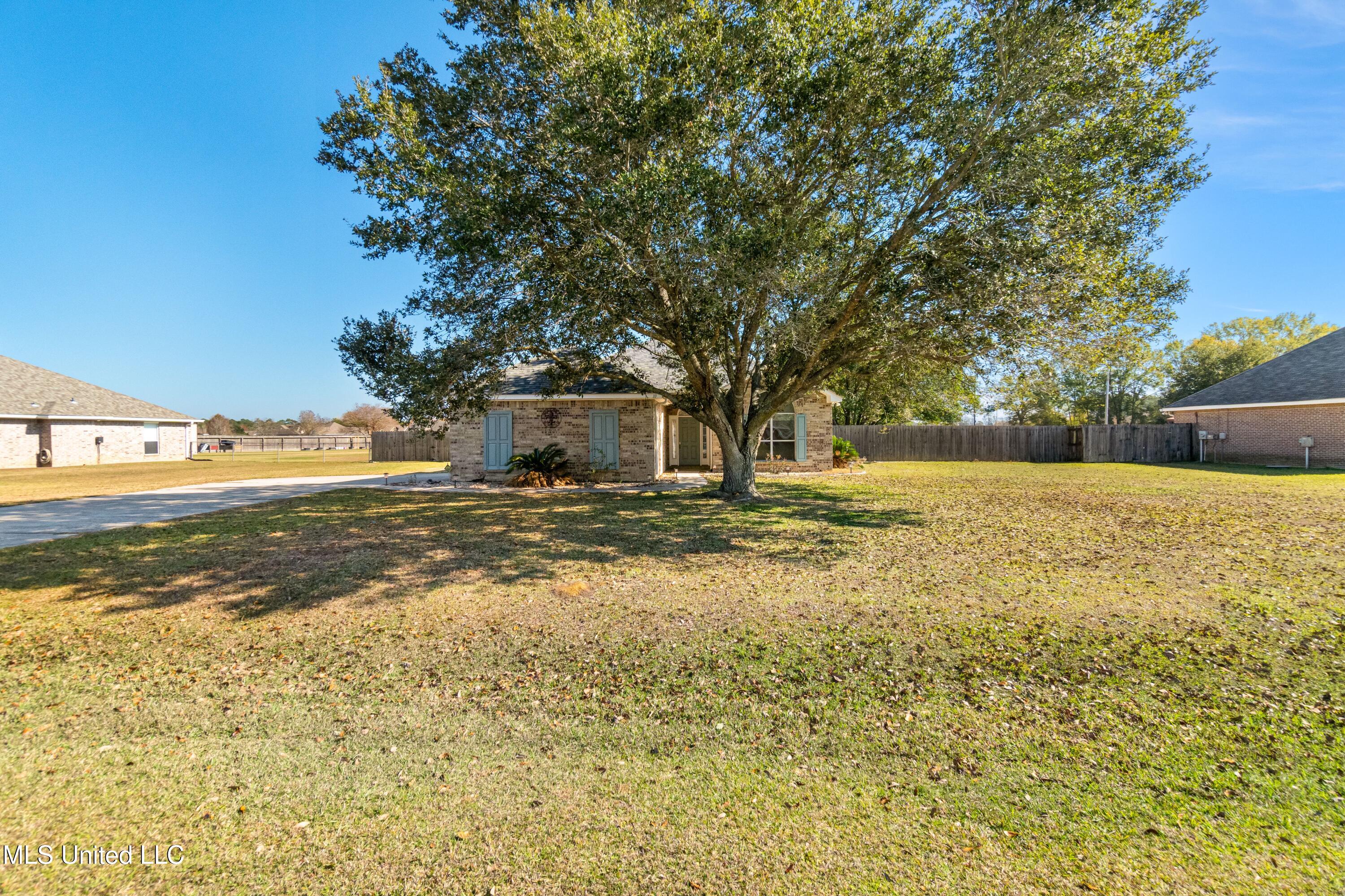 10 Apache Drive Picayune, MS 39466 - Photo 33 of 33 10_Apache_Dr-1