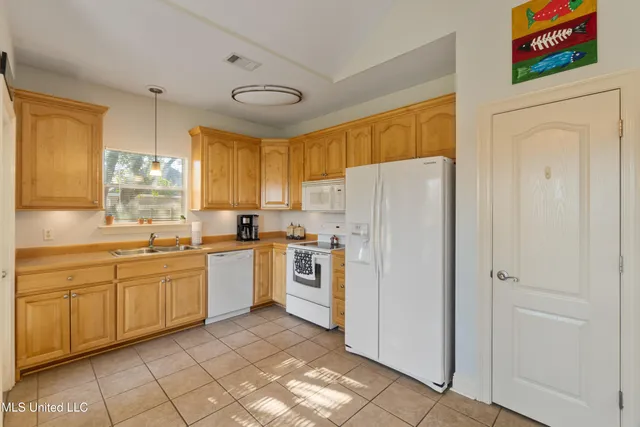 $250,000 | 10 Apache Drive, Picayune, MS 39466