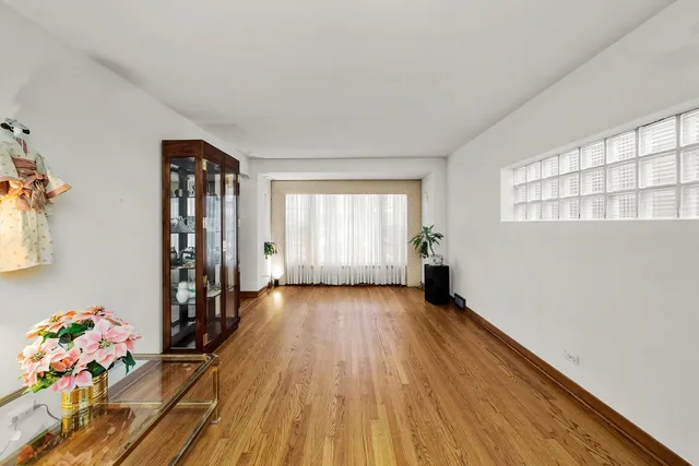 $289,000 | 3915 West 64th Place, Chicago, IL 60629