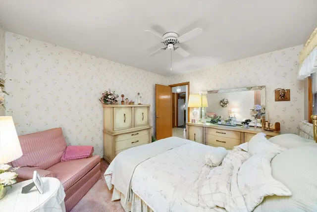 $289,000 | 3915 West 64th Place, Chicago, IL 60629