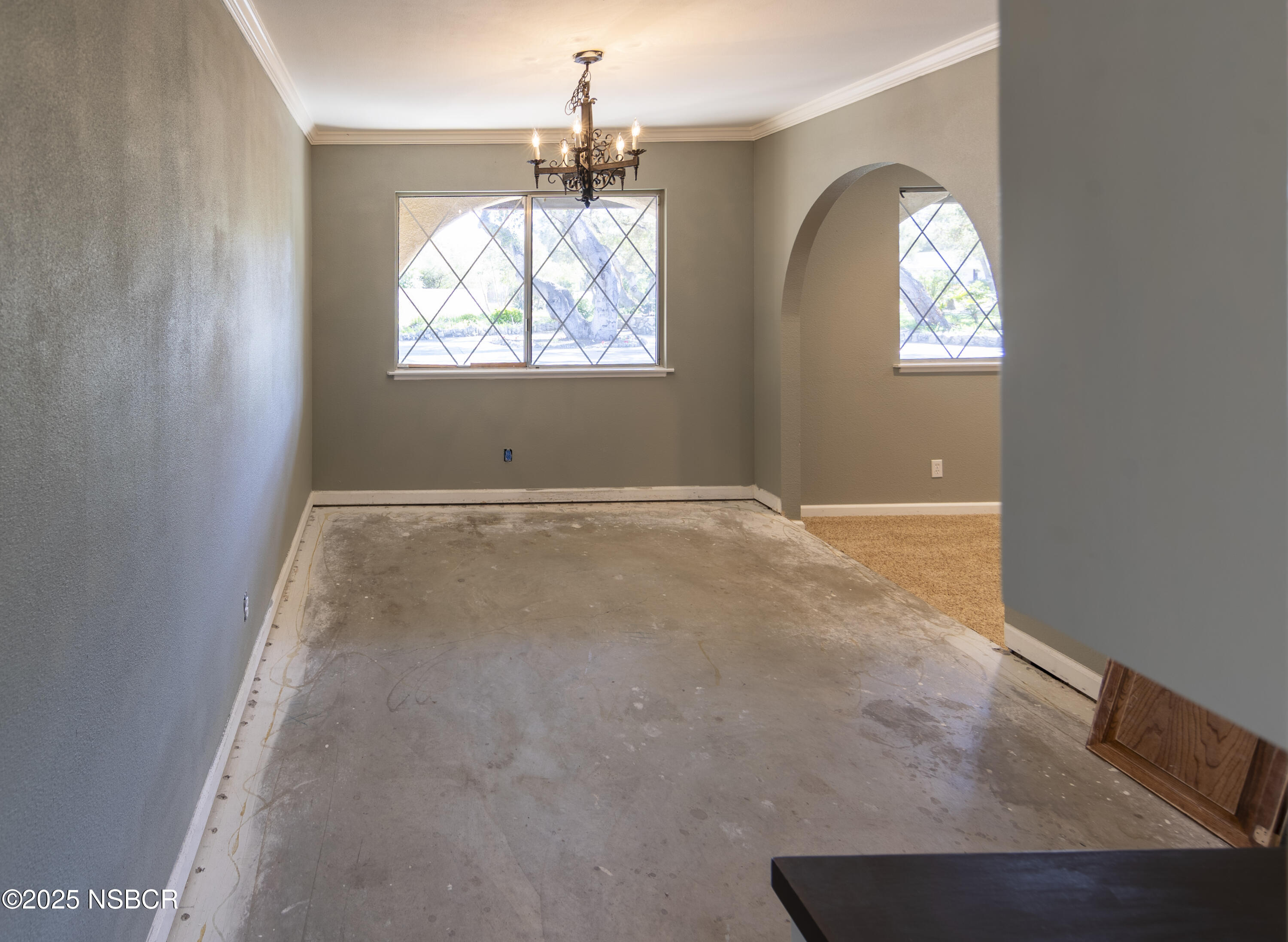 3118 Pellham Drive Lompoc, CA 93436 - Photo 20 of 56 an empty room with windows and mountain view