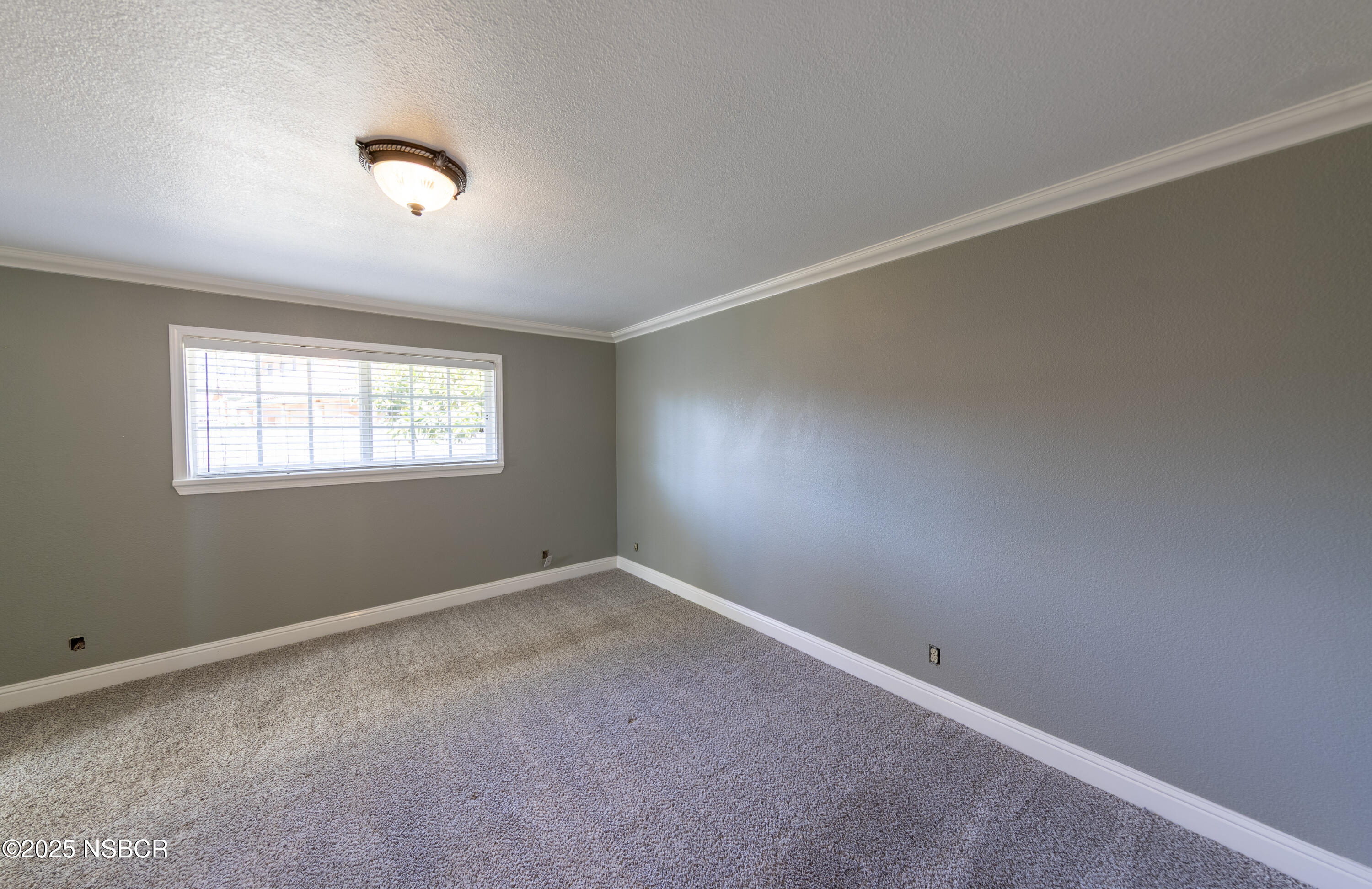 3118 Pellham Drive Lompoc, CA 93436 - Photo 34 of 56 an empty room with windows
