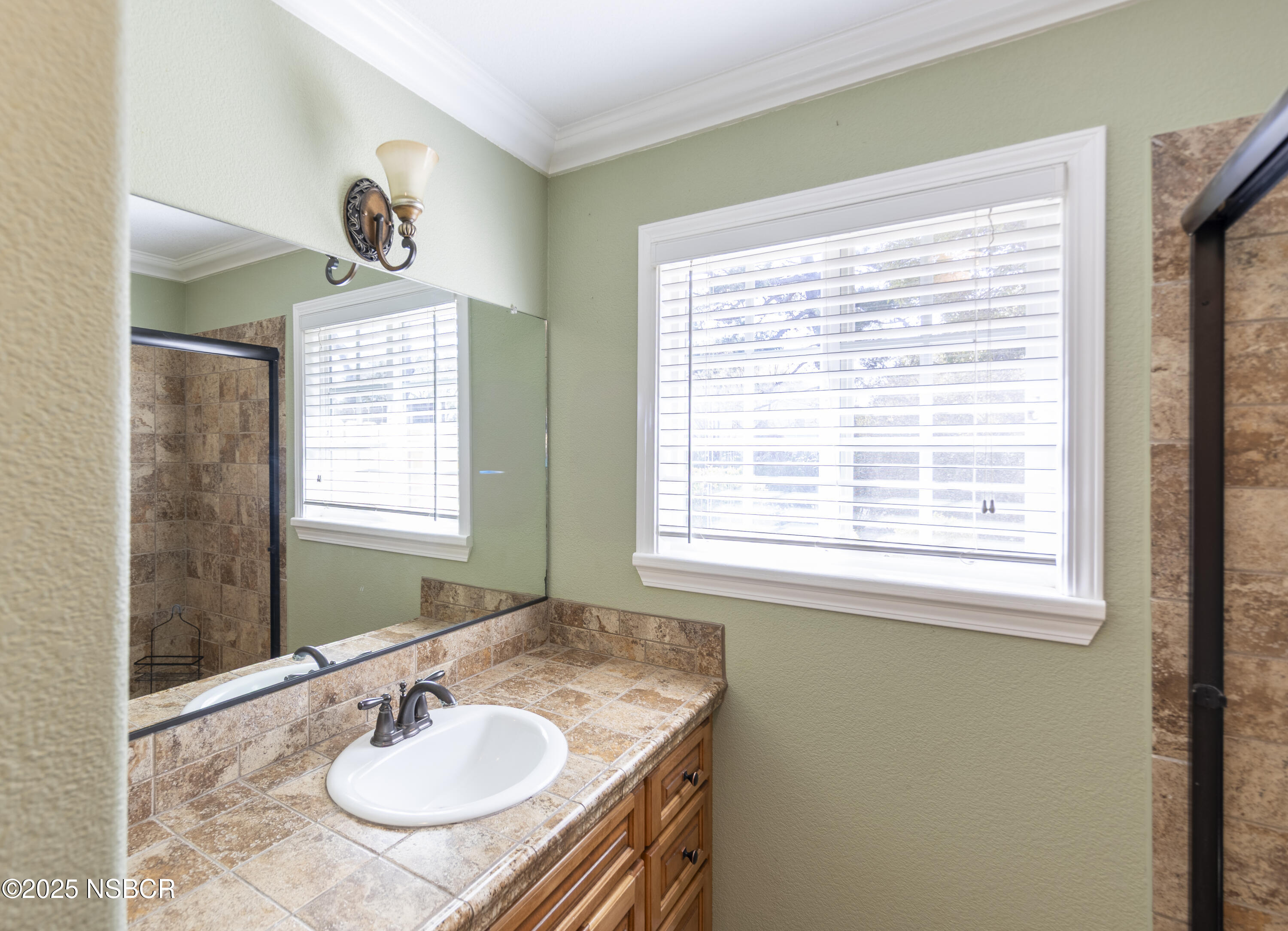 3118 Pellham Drive Lompoc, CA 93436 - Photo 39 of 56 a bathroom with a sink and a mirror