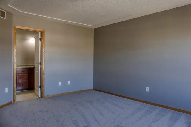 $349,900 | 22325 Cameo Court, Forest Lake, MN 55025