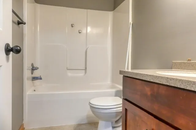 $349,900 | 22325 Cameo Court, Forest Lake, MN 55025