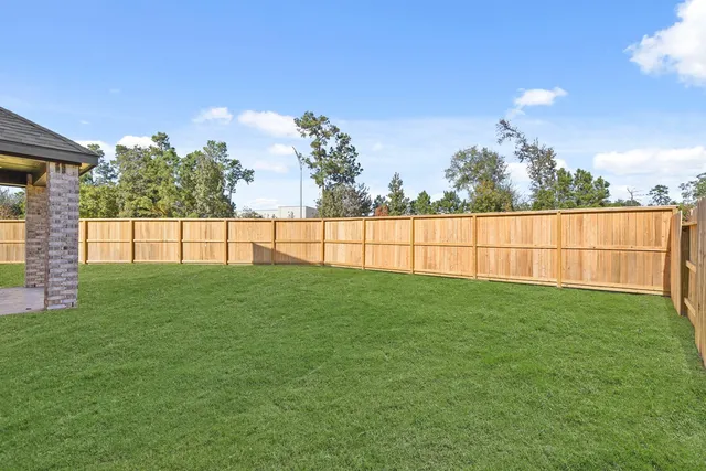 $454,990 | 106 Neches Nook Court, Conroe, TX 77304