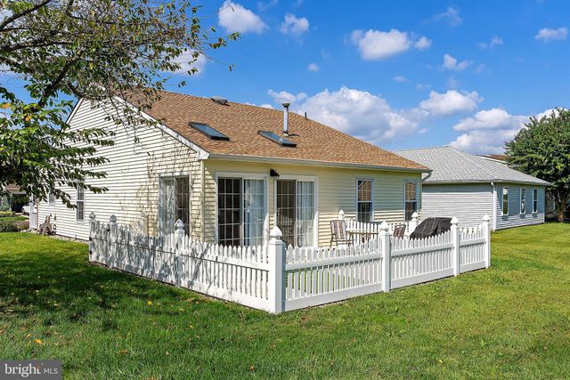 $340,000 | 46 Adner Drive, Mount Laurel, NJ 08054